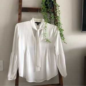 Banana Republic White Sheer Blouse SZ PXS